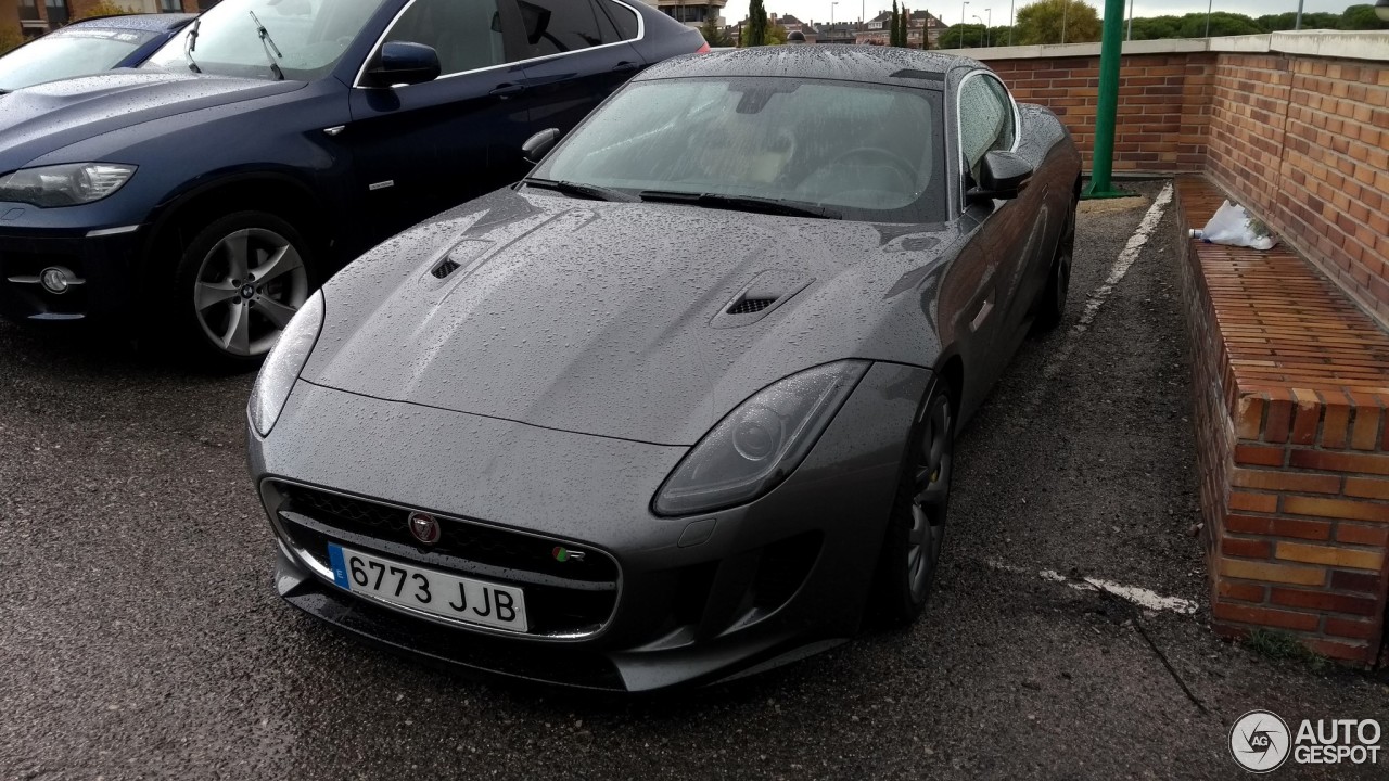 Jaguar F-TYPE R AWD Coupé