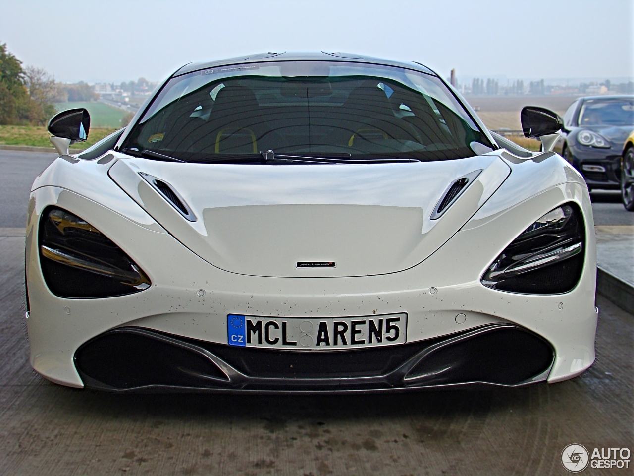 McLaren 720S