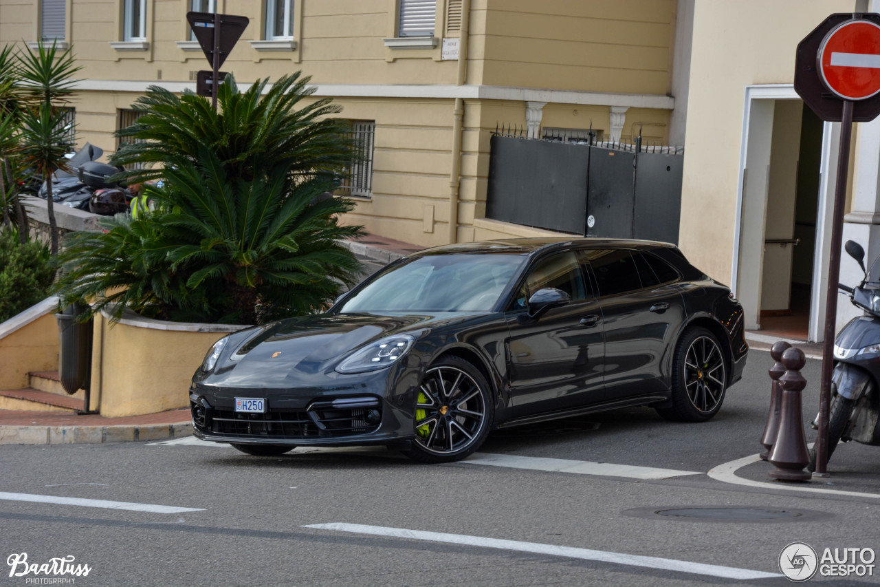 Porsche 971 Panamera Turbo S E-Hybrid Sport Turismo