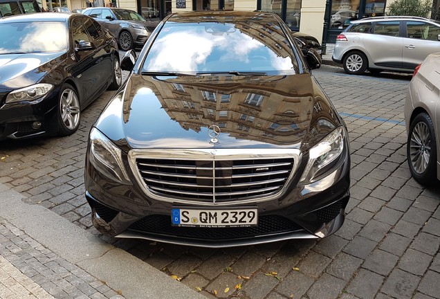 Mercedes-Benz S 63 AMG V222