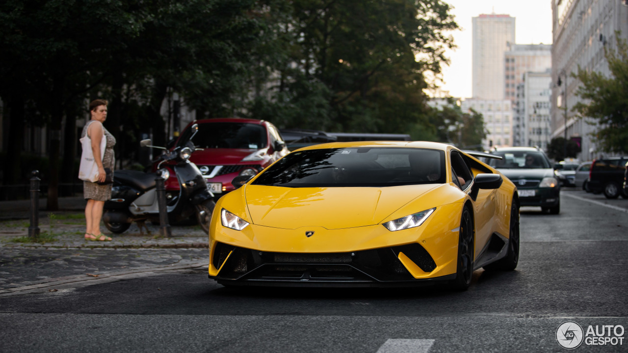 Lamborghini Huracán LP640-4 Performante