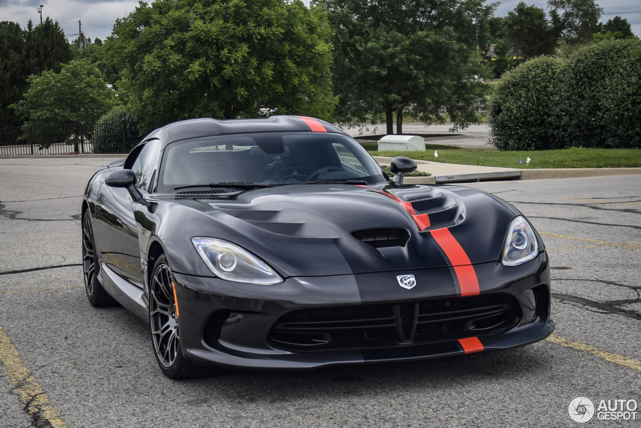 SRT Viper 2013