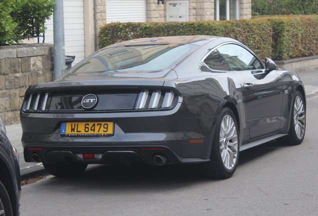 Ford Mustang GT 2015