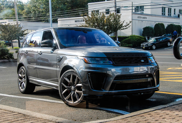 Land Rover Range Rover Sport SVR 2018 Carbon Edition