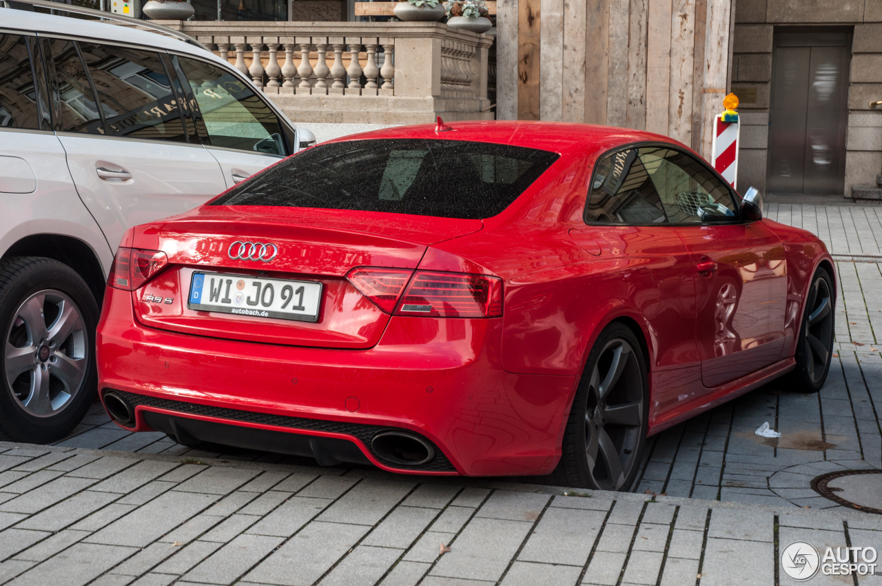 Audi RS5 B8 2012