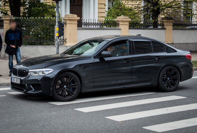 BMW M5 F90