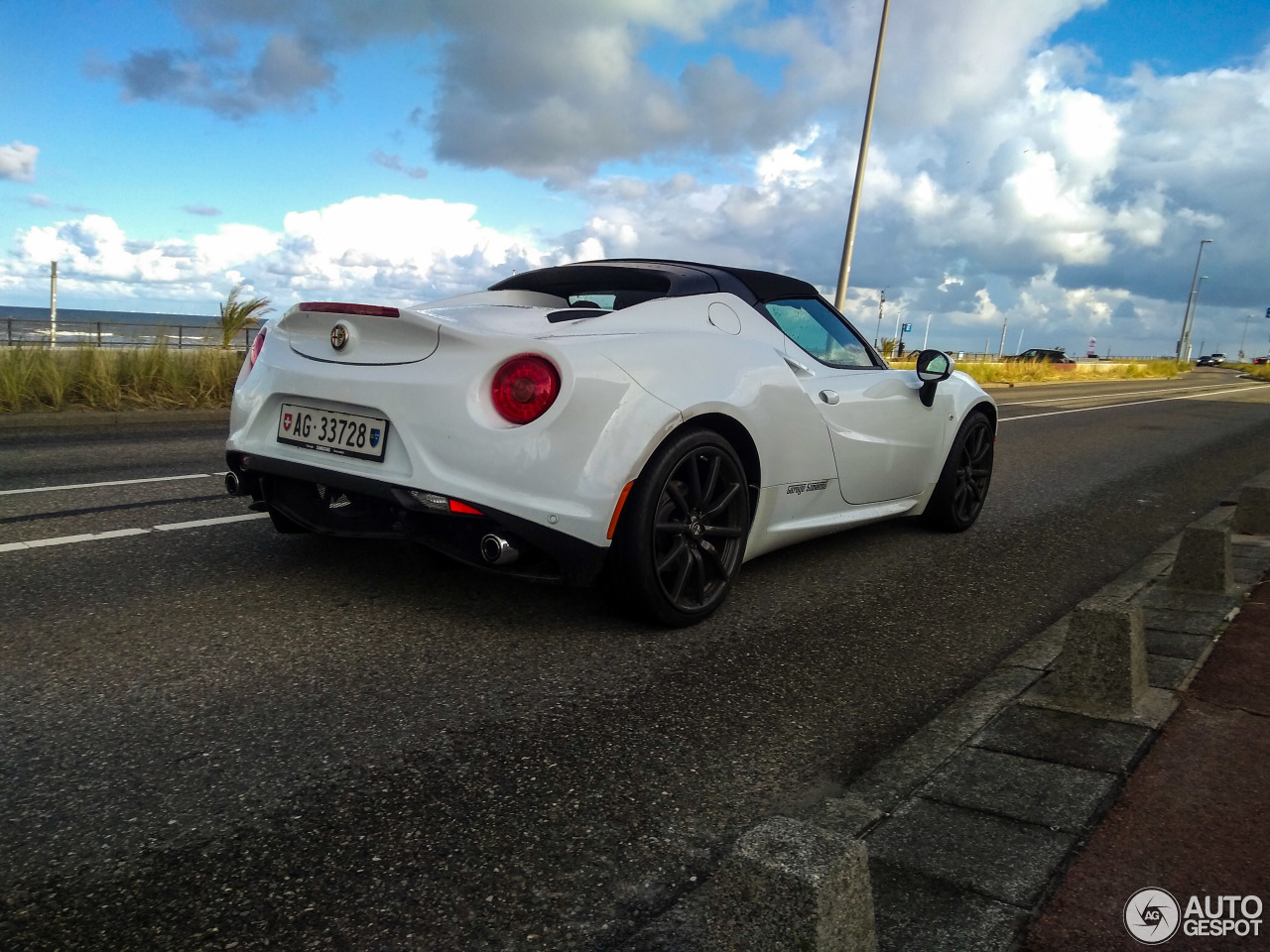 Alfa Romeo 4C Spider