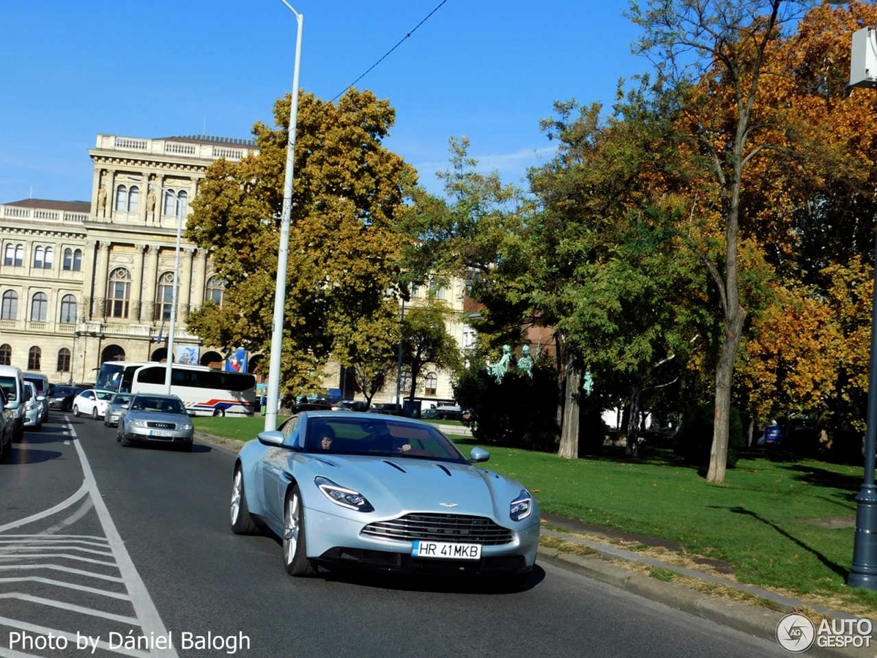 Aston Martin DB11