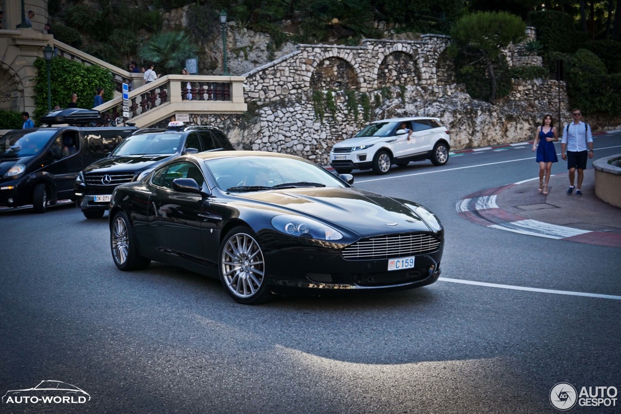 Aston Martin DB9