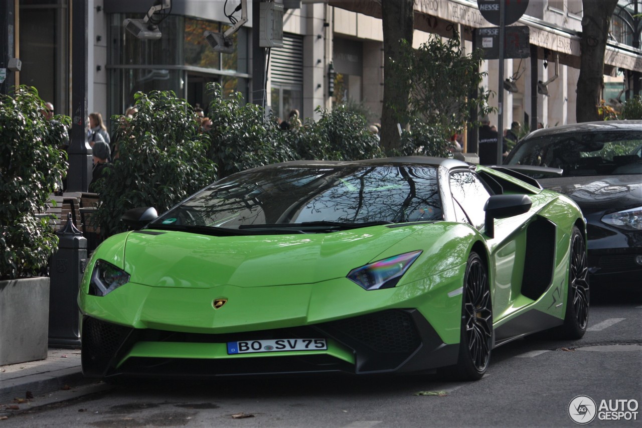 Lamborghini Aventador LP750-4 SuperVeloce Roadster