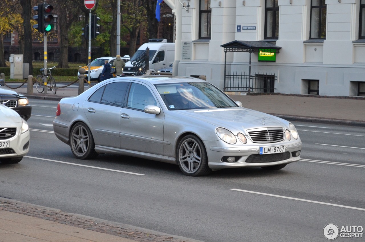 Mercedes-Benz E 55 AMG