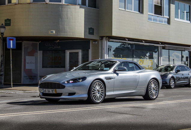 Aston Martin DB9 Volante