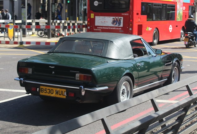 Aston Martin V8 Volante Series 1 (1978-1986)