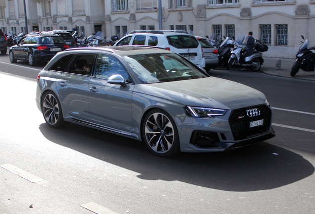 Audi RS4 Avant B9