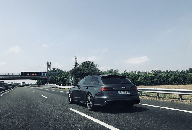 Audi RS6 Avant C7 2015