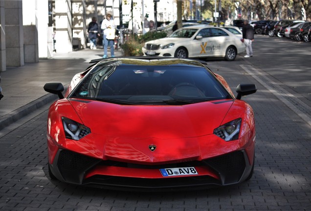 Lamborghini Aventador LP750-4 SuperVeloce Roadster