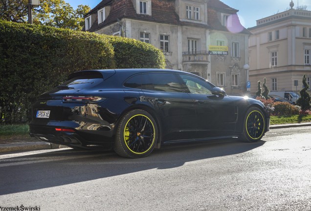 Porsche 971 Panamera Turbo S E-Hybrid Sport Turismo