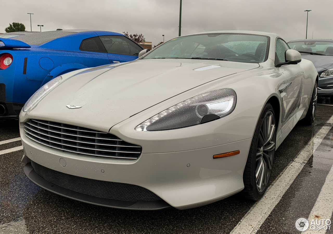 Aston Martin DB9 2013