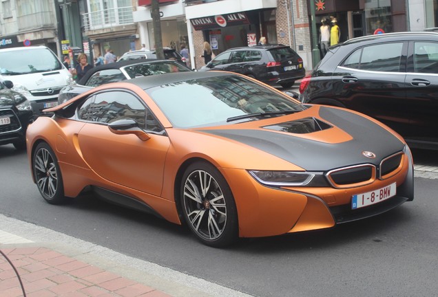 BMW i8