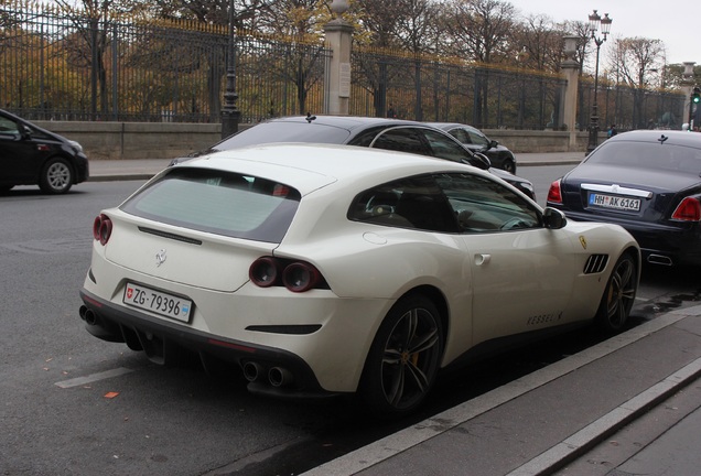 Ferrari GTC4Lusso