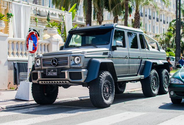 Mercedes-Benz G 63 AMG 6x6