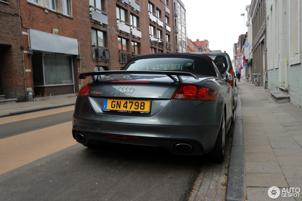 Audi TT-RS Roadster