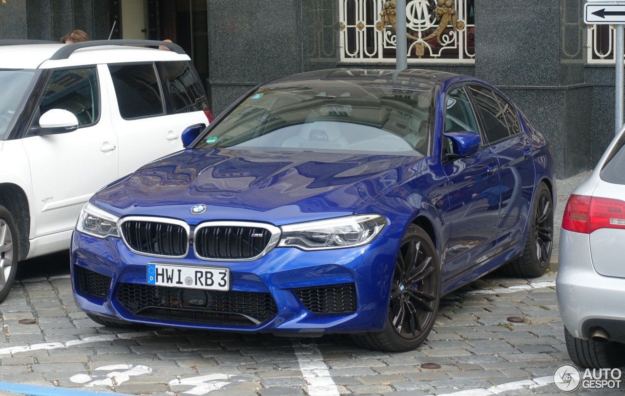 BMW M5 F90