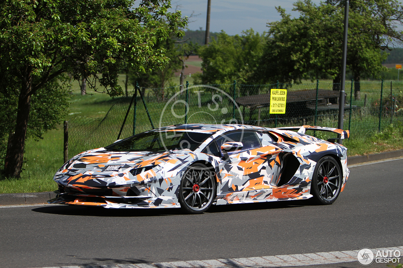 Lamborghini Aventador LP770-4 SVJ