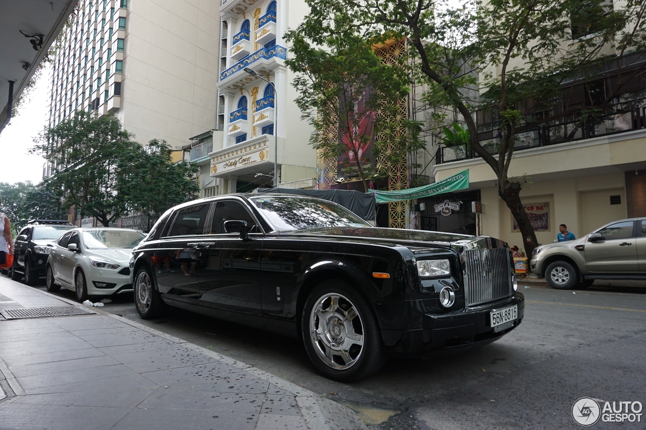 Rolls-Royce Phantom EWB