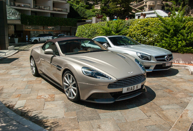 Aston Martin Vanquish Volante