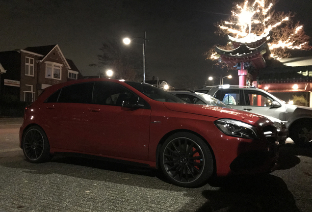 Mercedes-AMG A 45 W176 2015