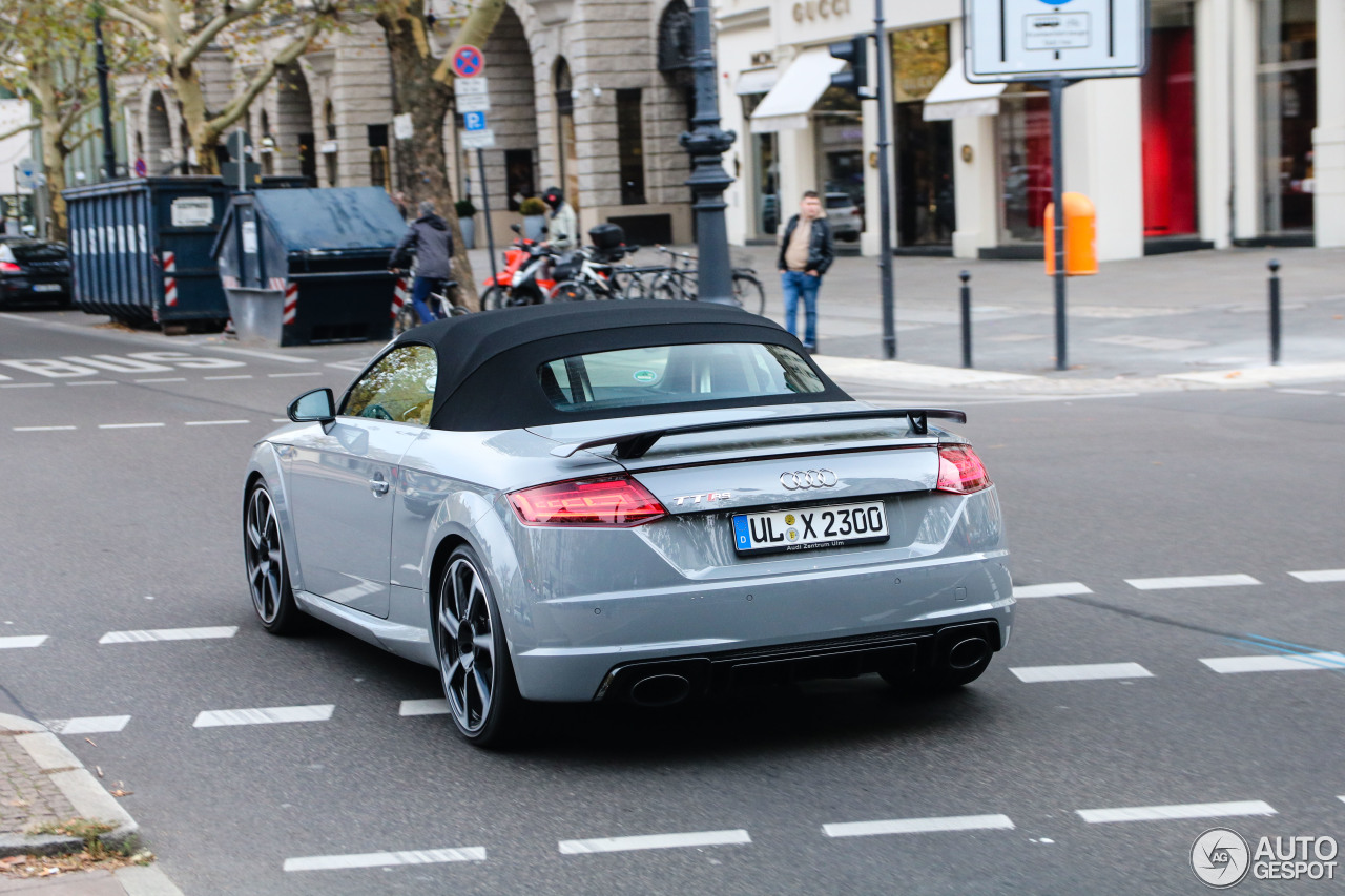 Audi TT-RS Roadster 2017