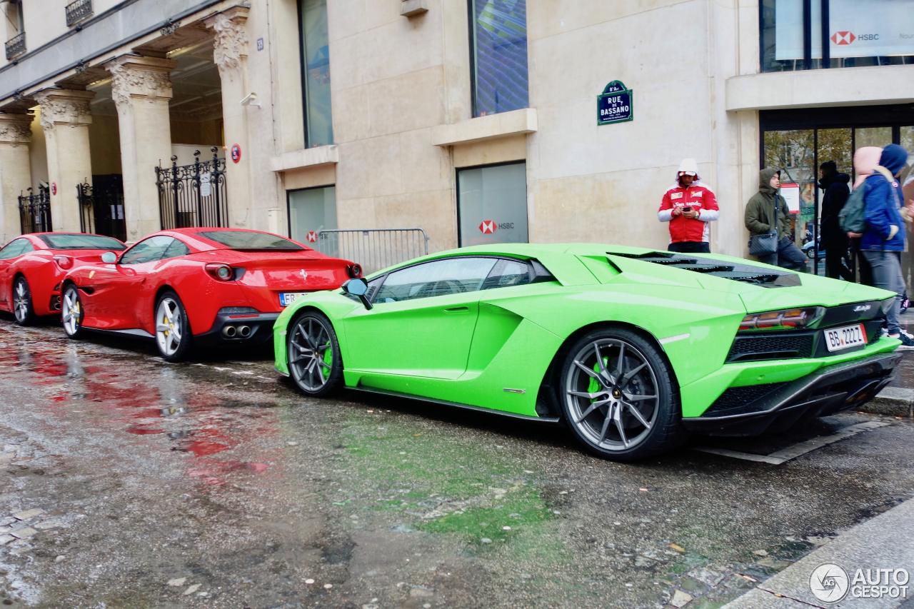 Lamborghini Aventador S LP740-4