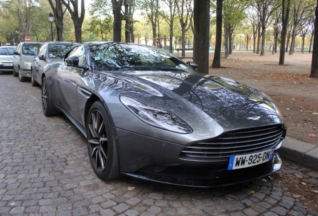 Aston Martin DB11