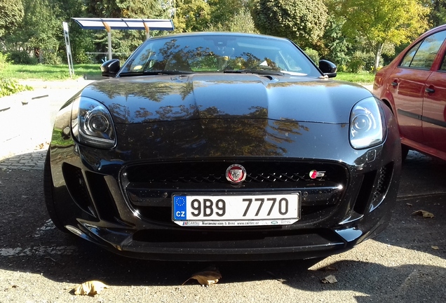 Jaguar F-TYPE S Coupé