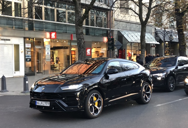 Lamborghini Urus