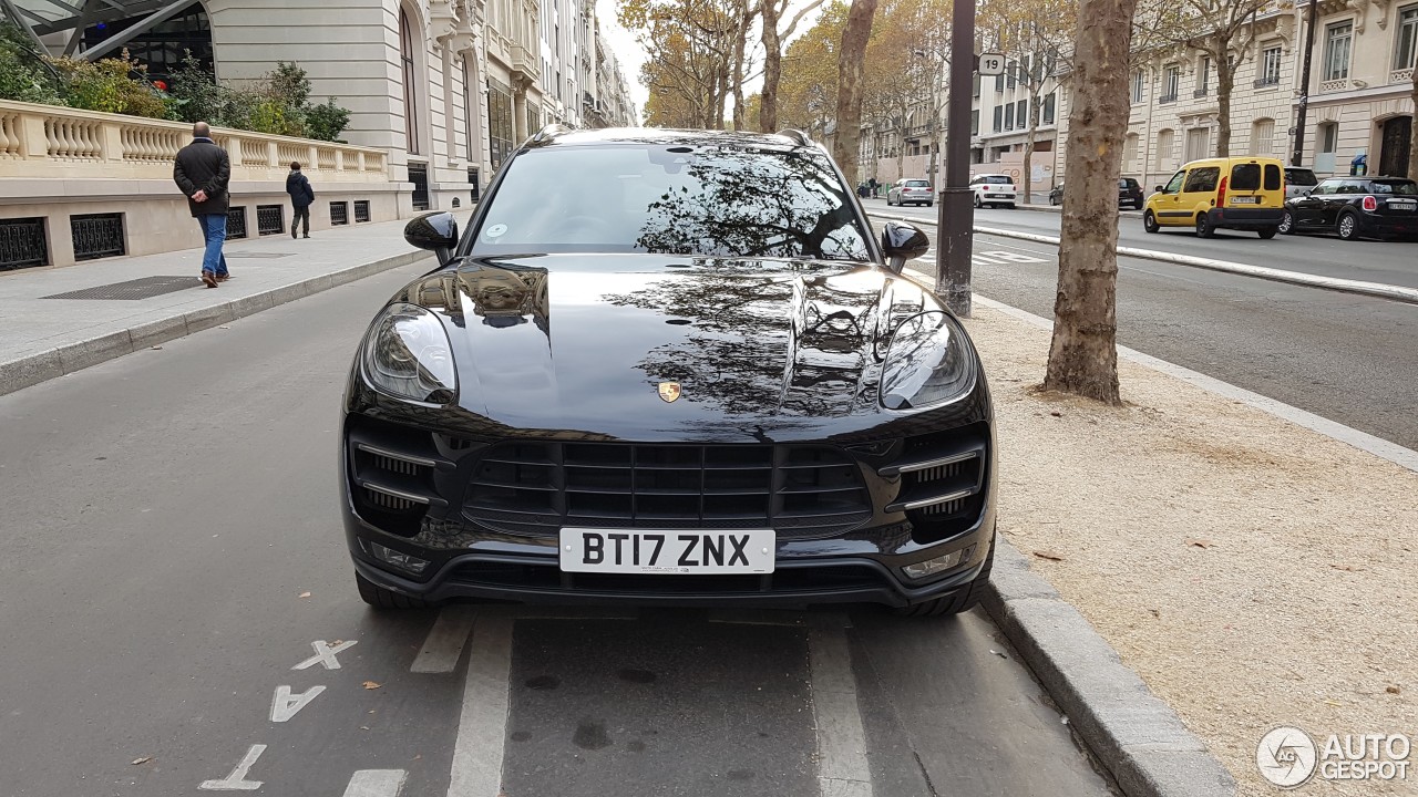 Porsche 95B Macan Turbo