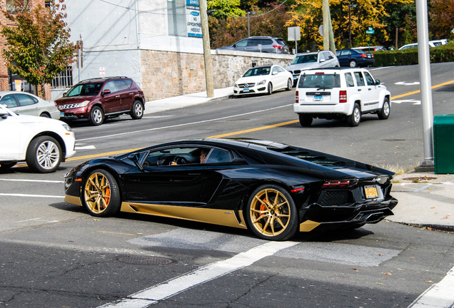 Lamborghini Aventador LP700-4