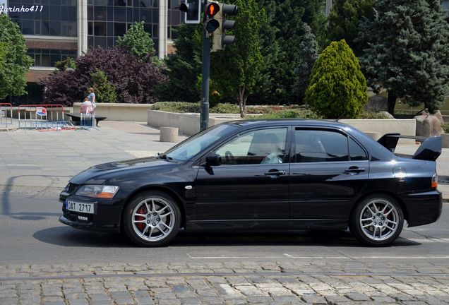 Mitsubishi Lancer Evolution IX