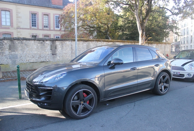 Porsche 95B Macan Turbo MkI