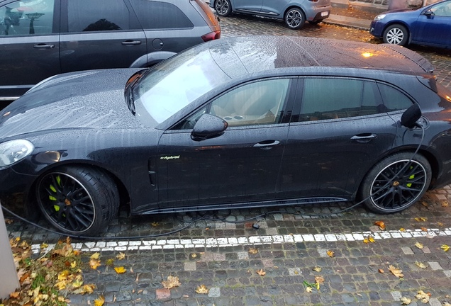 Porsche 971 Panamera Turbo S E-Hybrid Sport Turismo