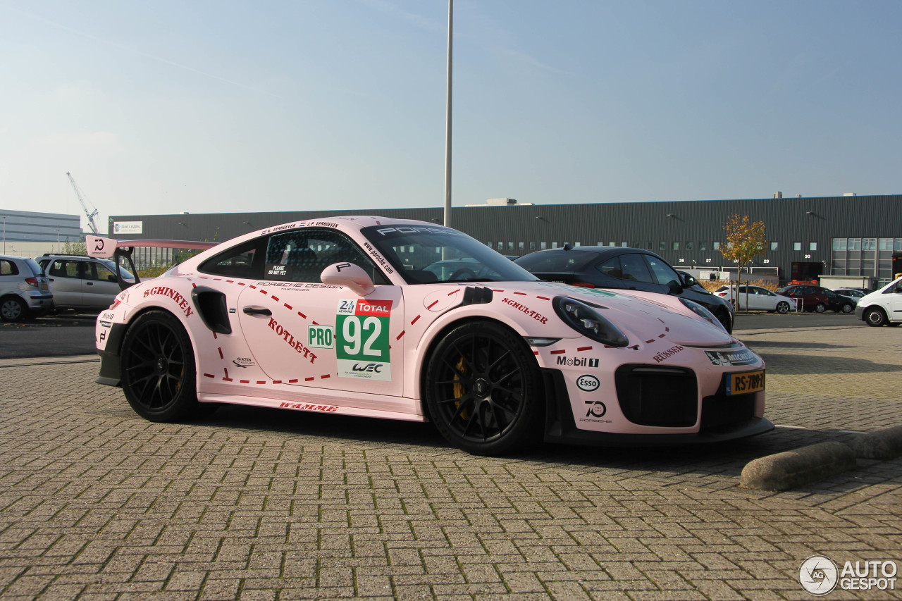 Porsche 991 GT2 RS Weissach Package