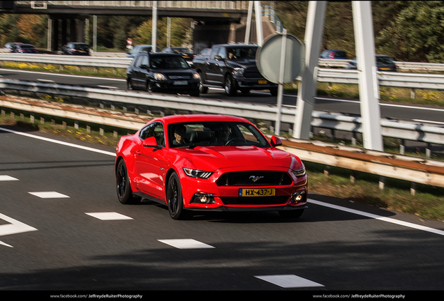 Ford Mustang GT 2015