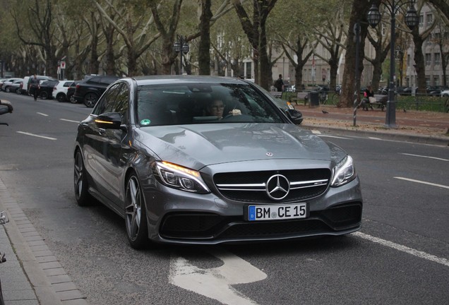 Mercedes-AMG C 63 S W205