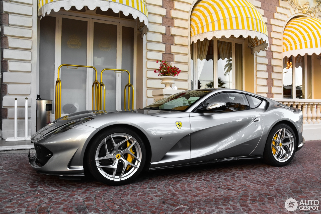 Ferrari 812 Superfast