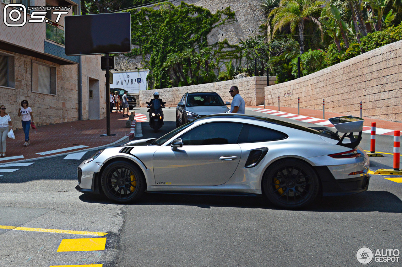 Porsche 991 GT2 RS Weissach Package