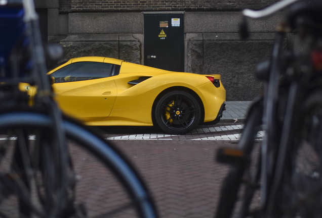 Ferrari 488 Spider