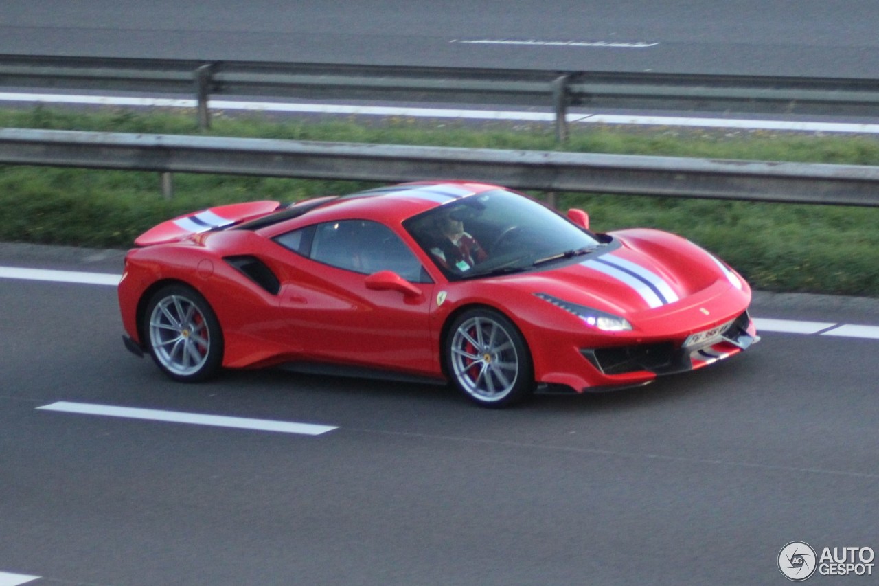 Ferrari 488 Pista