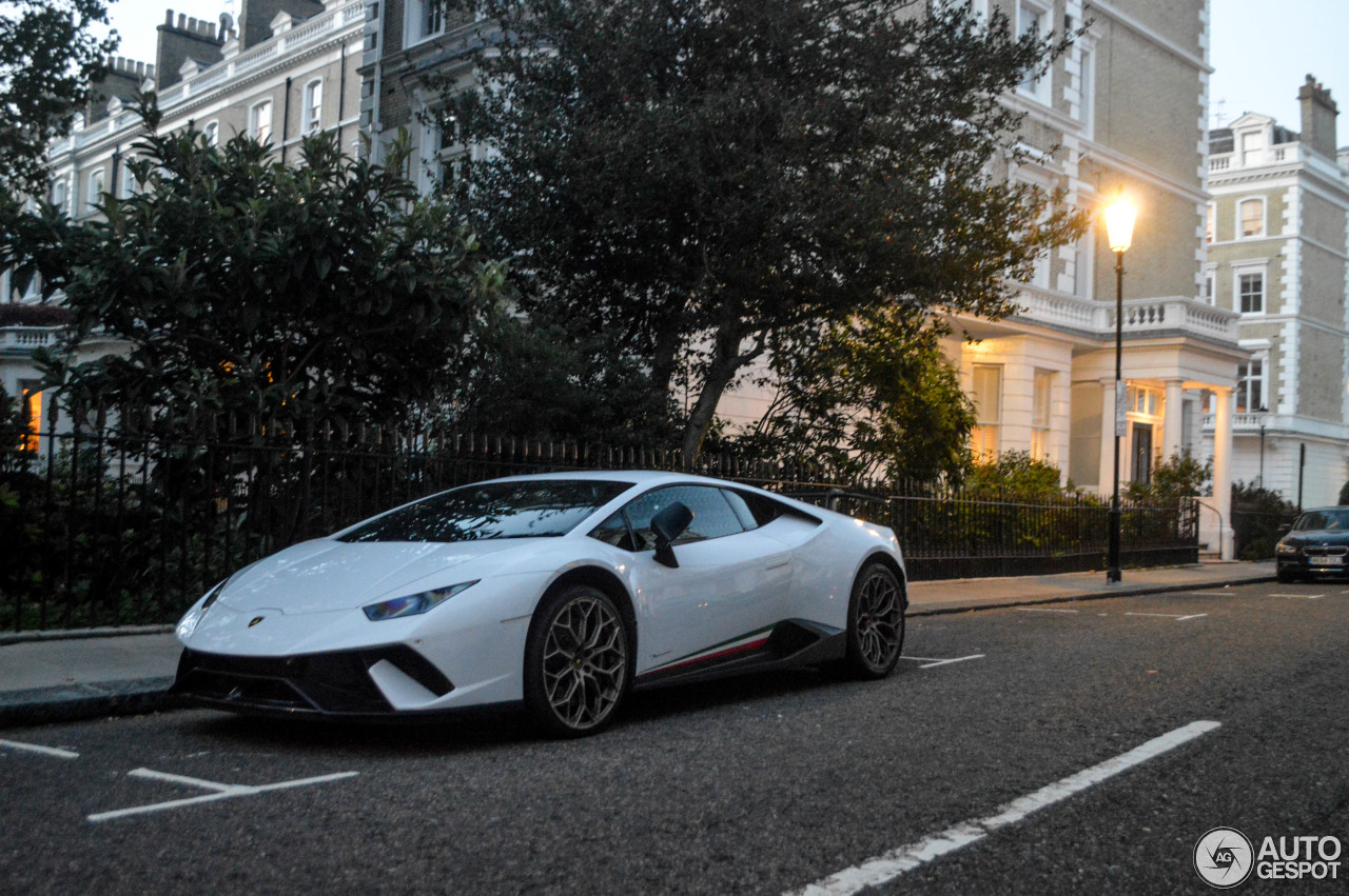 Lamborghini Huracán LP640-4 Performante