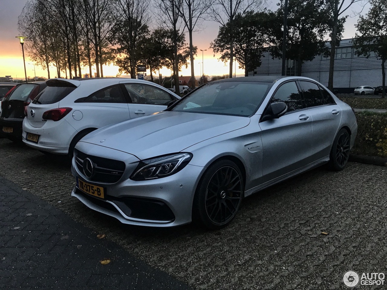 Mercedes-AMG C 63 S W205